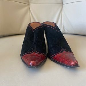 Donald Pliner heeled mules
